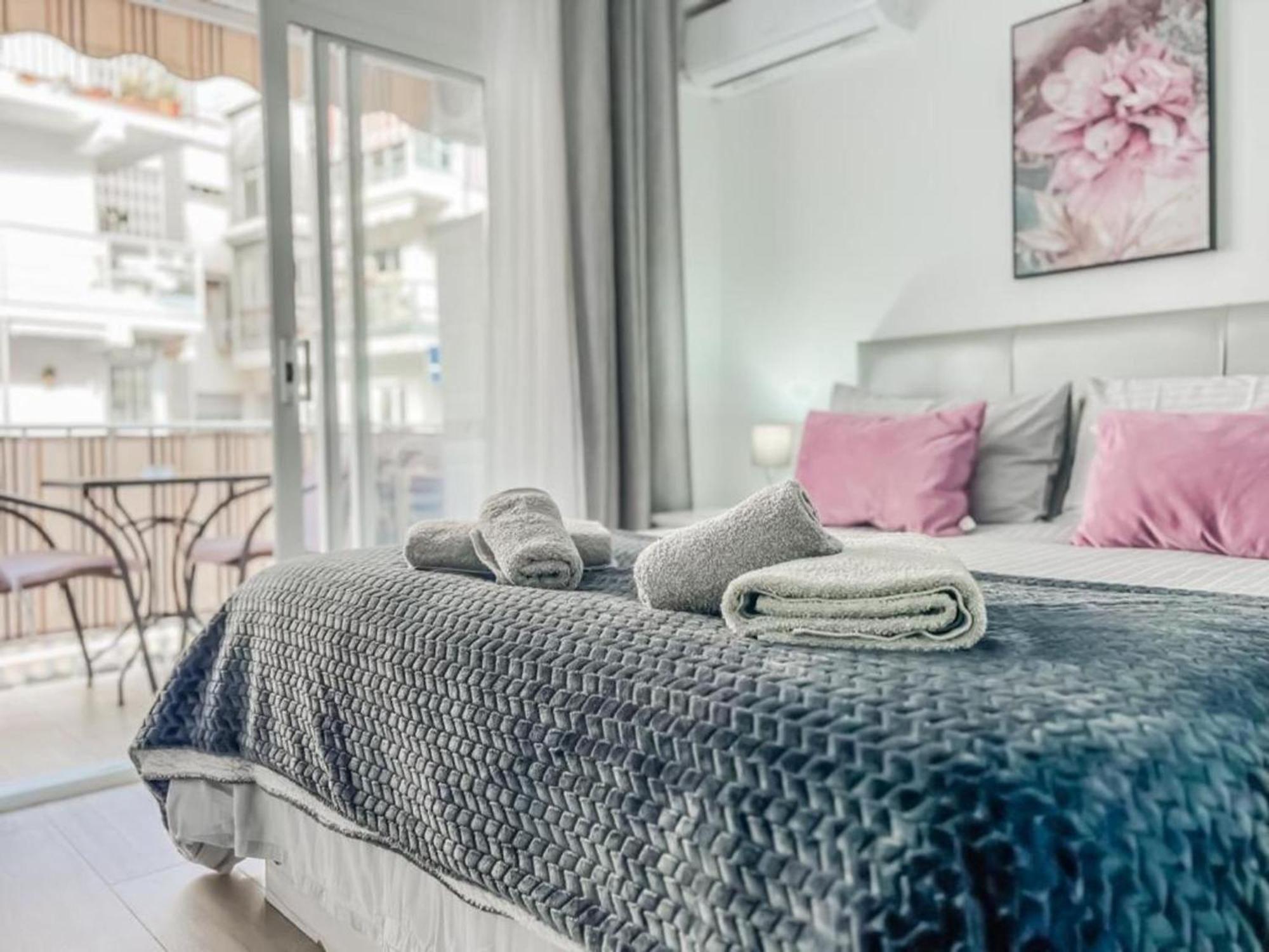 Reformed Studio Apartment In Central Nerja 3K Exterior photo
